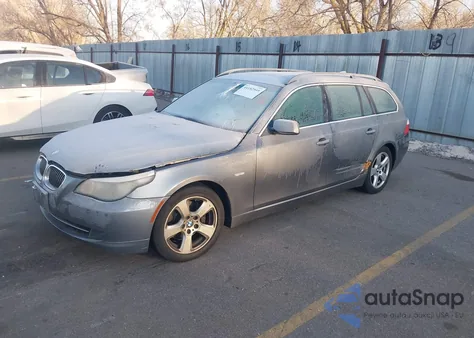 2008 BMW 535Xi z USA, uszkodzony, nr VIN WBAPT735X8CX00069